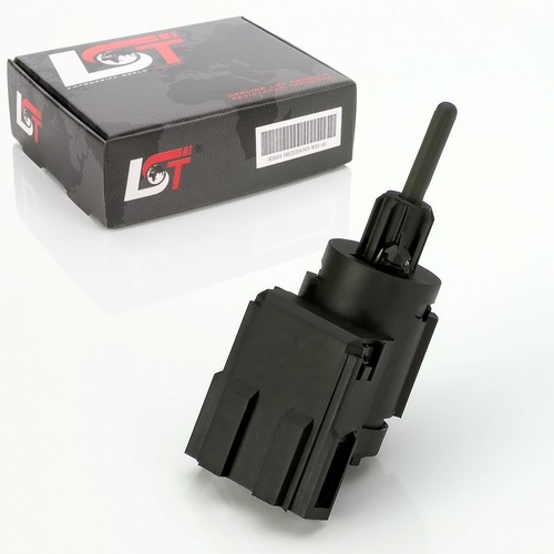 Brake light switch pedal knob - light,